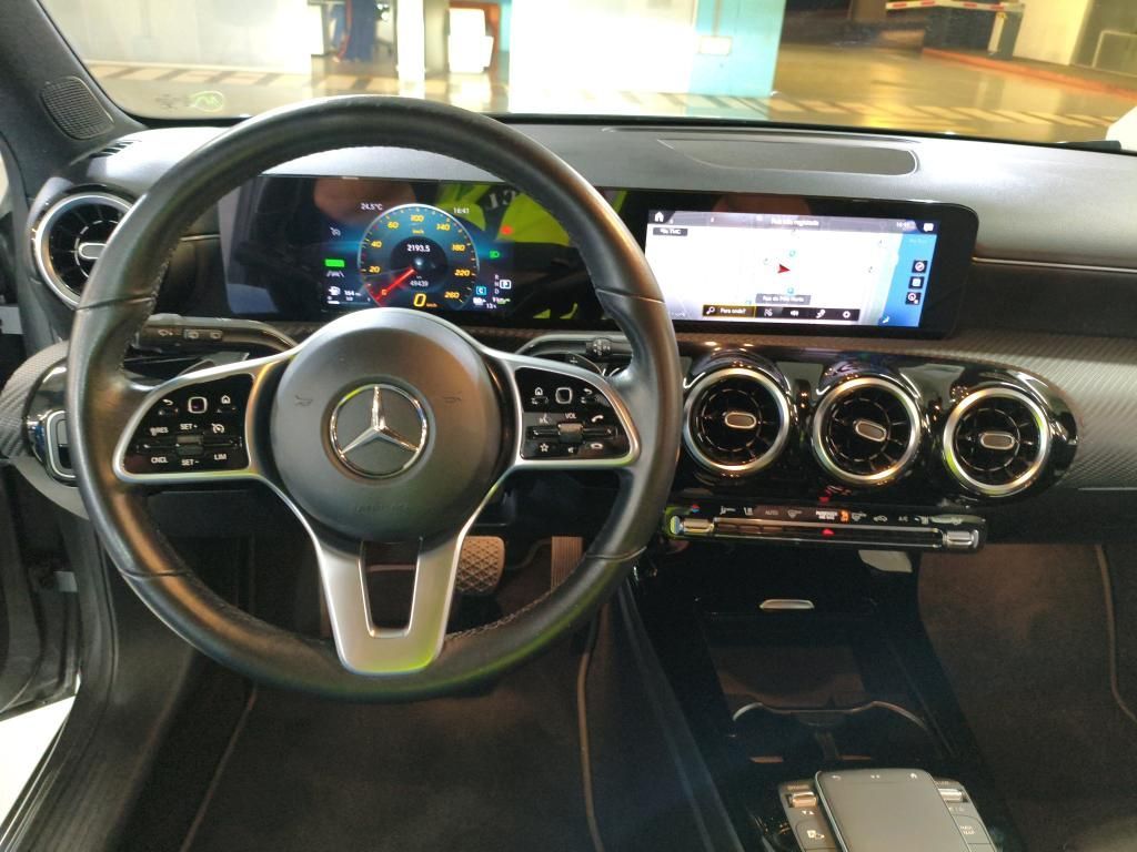 mercedes-benz-classe-a-2022-hibrido-a-gasolina-1332cc