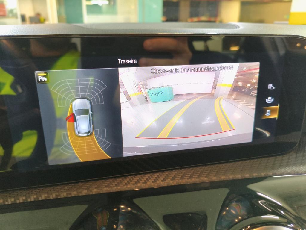 mercedes-benz-classe-a-2022-hibrido-a-gasolina-1332cc