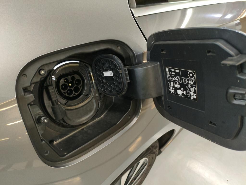 mercedes-benz-classe-a-2022-hibrido-a-gasolina-1332cc
