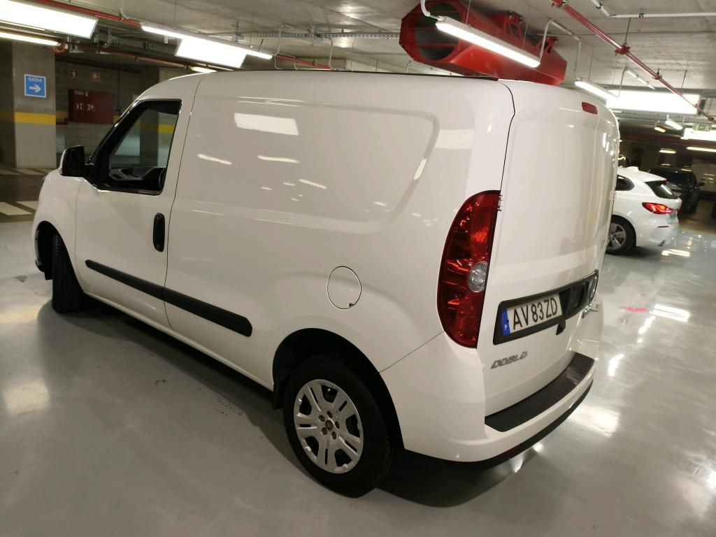 fiat-doblo-2023-diesel-1598cc