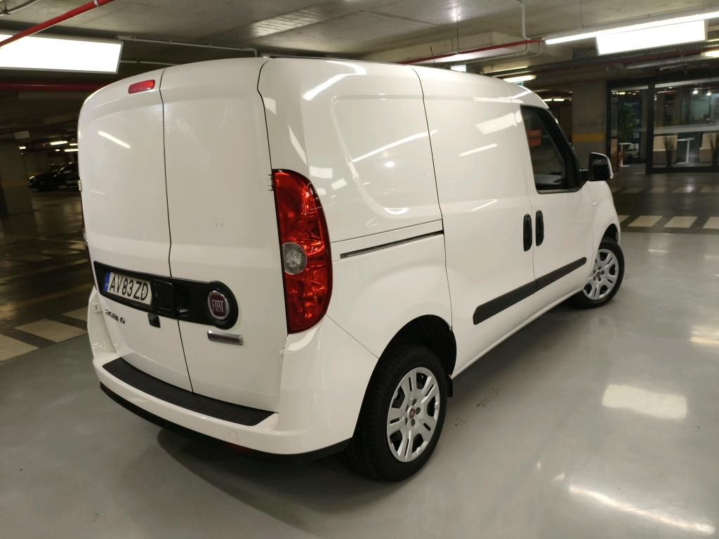 fiat-doblo-2023-diesel-1598cc