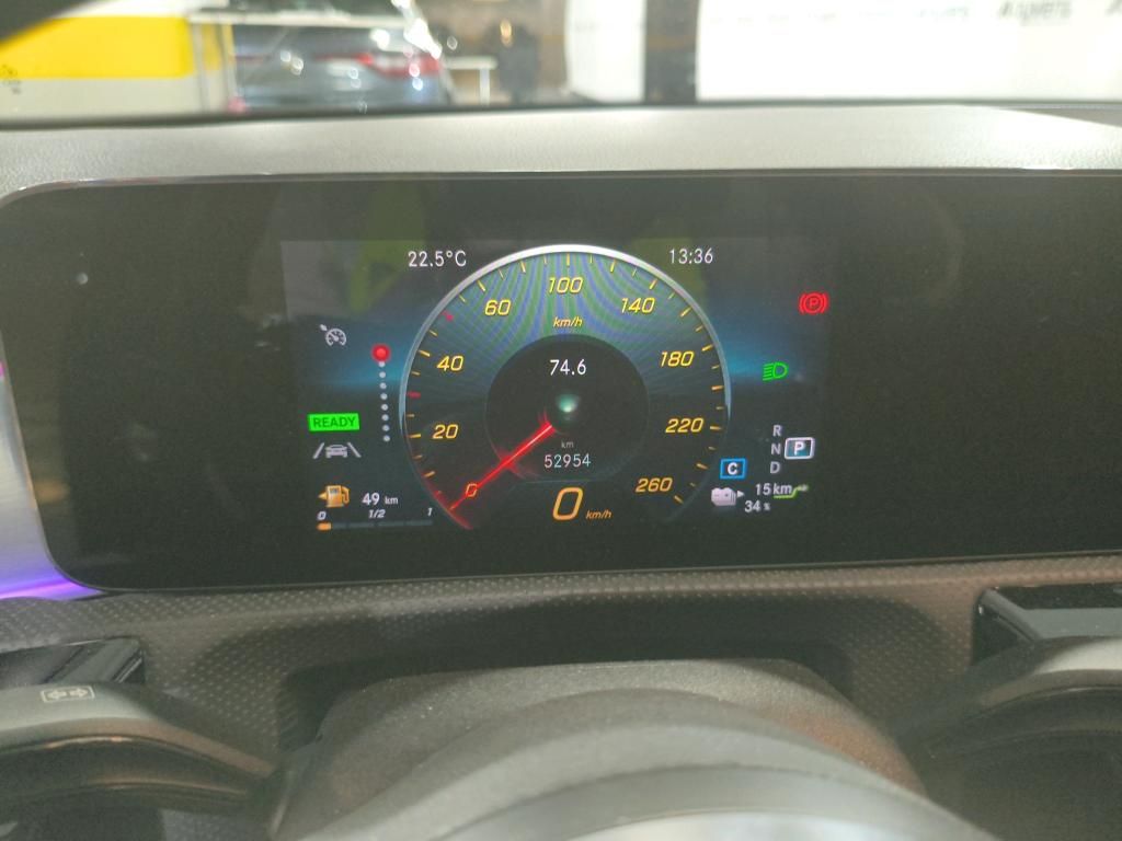 mercedes-benz-classe-a-2022-hibrido-a-gasolina-1332cc
