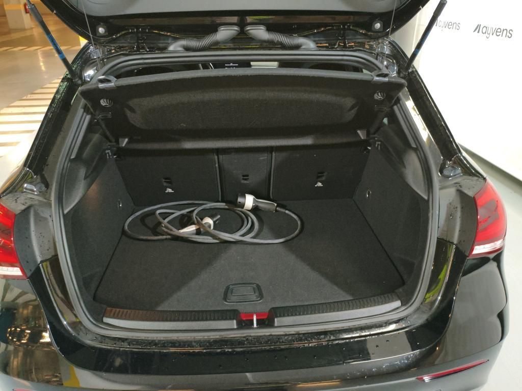 mercedes-benz-classe-a-2022-hibrido-a-gasolina-1332cc