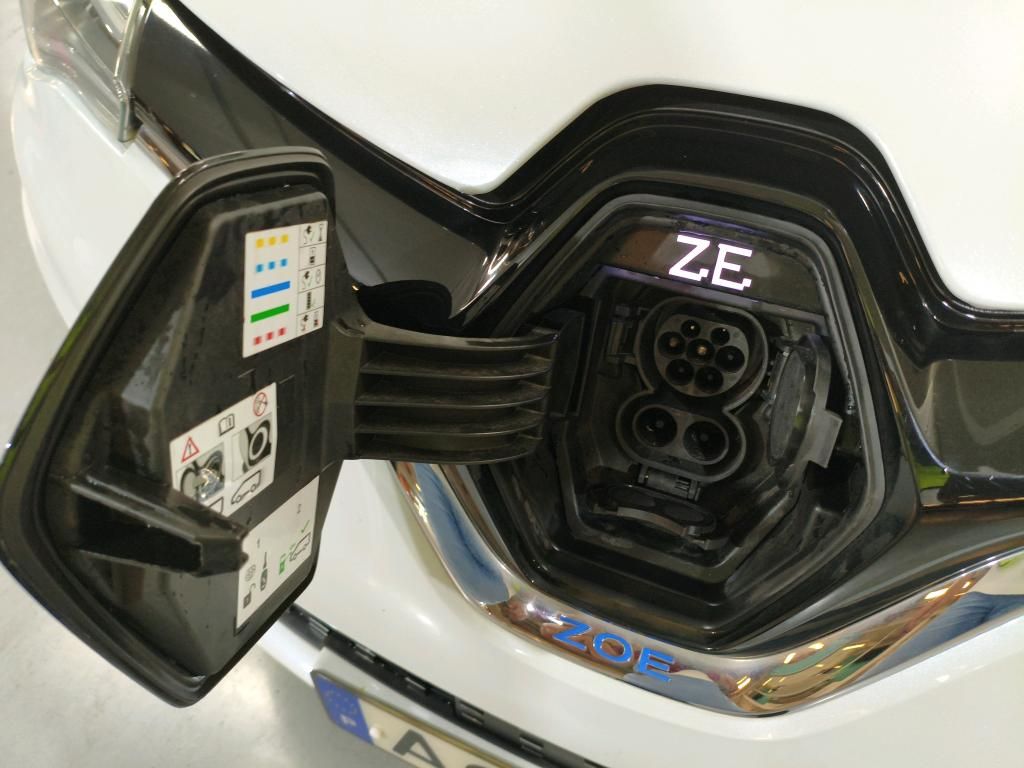 renault-zoe-2021-eletrico-0cc