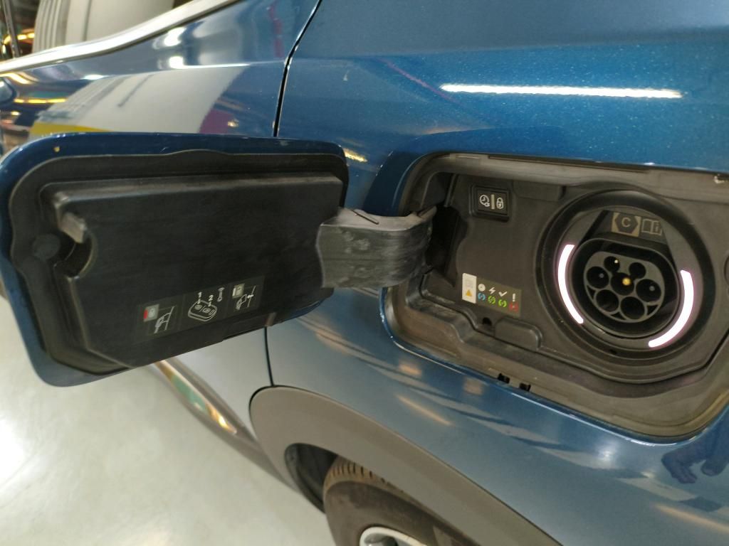 peugeot-3008-2022-hibrido-a-gasolina-1598cc