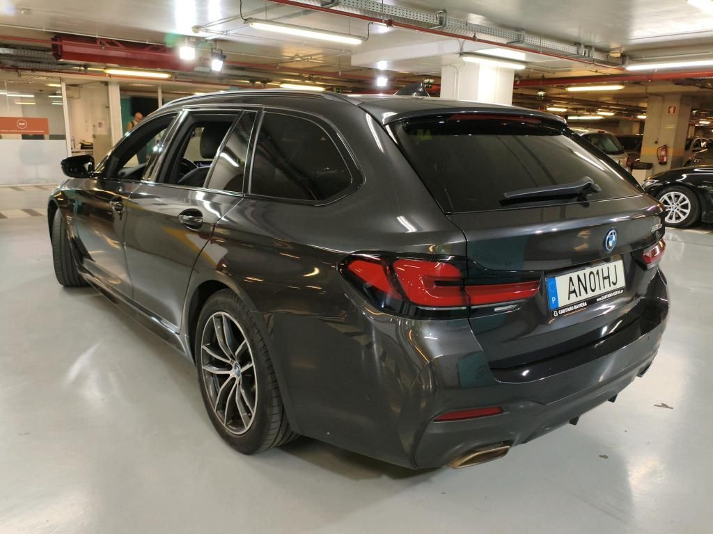 bmw-serie-5-2022-hibrido-a-gasolina-1998cc