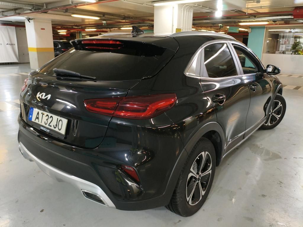 kia-xceed-2022-hibrido-a-gasolina-1580cc