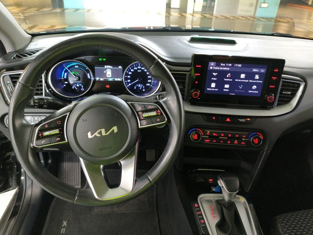 kia-xceed-2022-hibrido-a-gasolina-1580cc