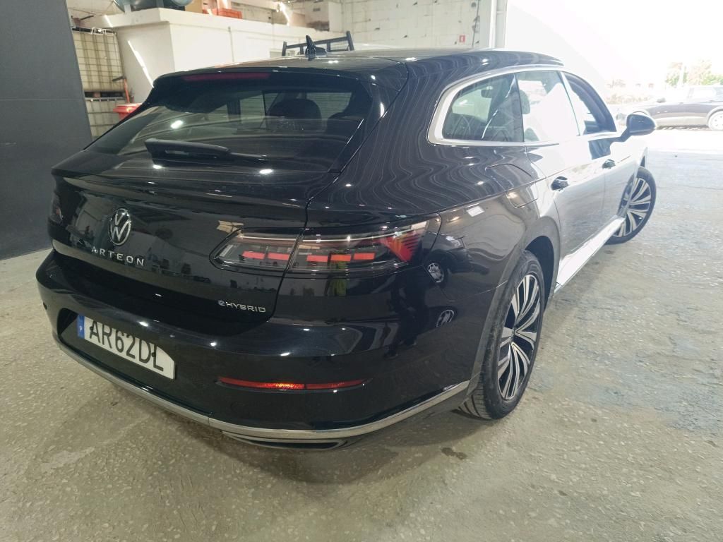 volkswagen-arteon-2022-hibrido-a-gasolina-1395cc