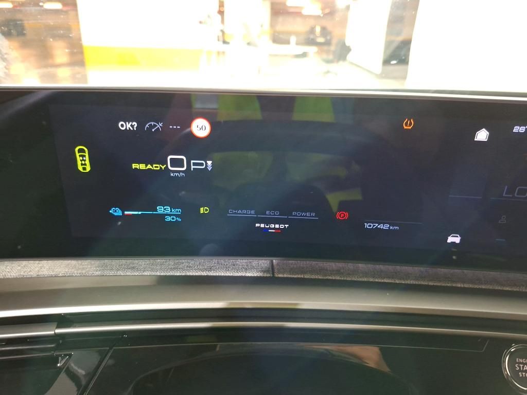 peugeot-e-3008-2024-eletrico-0cc
