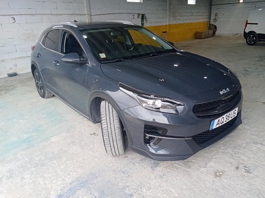 kia-xceed-2022-hibrido-a-gasolina-1580cc