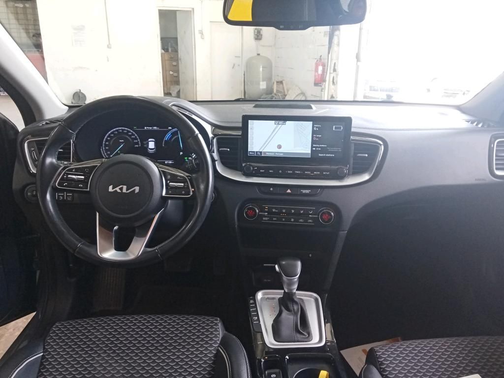 kia-xceed-2022-hibrido-a-gasolina-1580cc