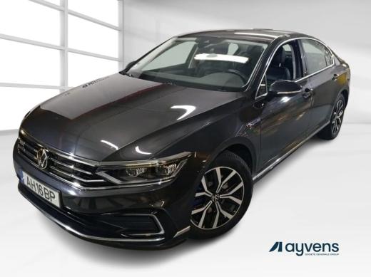 volkswagen-passat-2021-hibrido-a-gasolina-1395cc