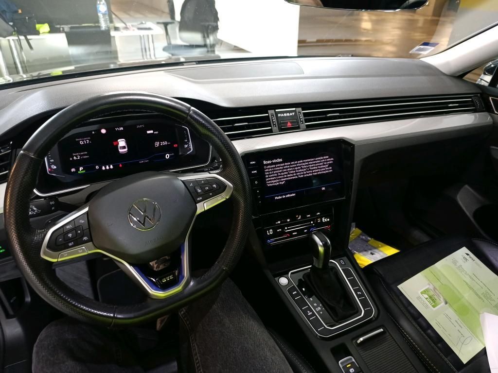 volkswagen-passat-2021-hibrido-a-gasolina-1395cc