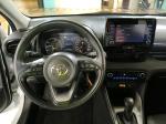 toyota-yaris-2023-hibrido-a-gasolina-1490cc