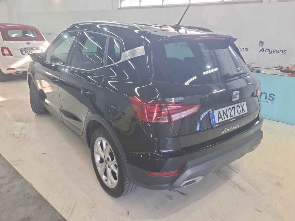 seat-arona-2022-gasolina-999cc