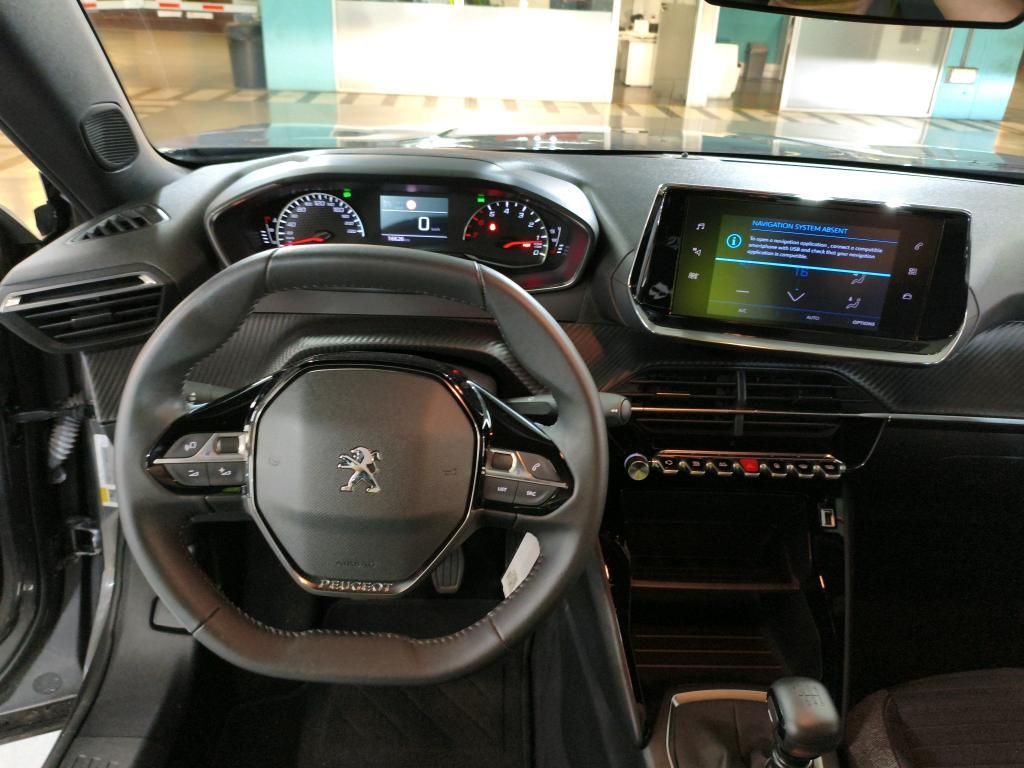 peugeot-2008-2022-gasolina-1199cc