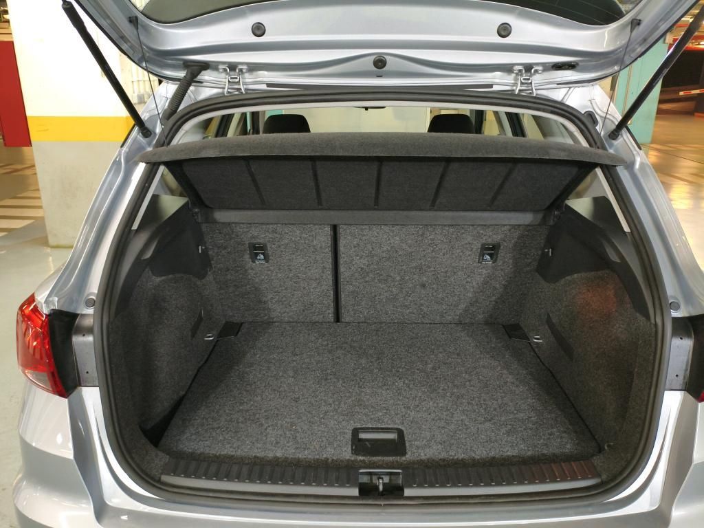 seat-arona-2023-gasolina-999cc
