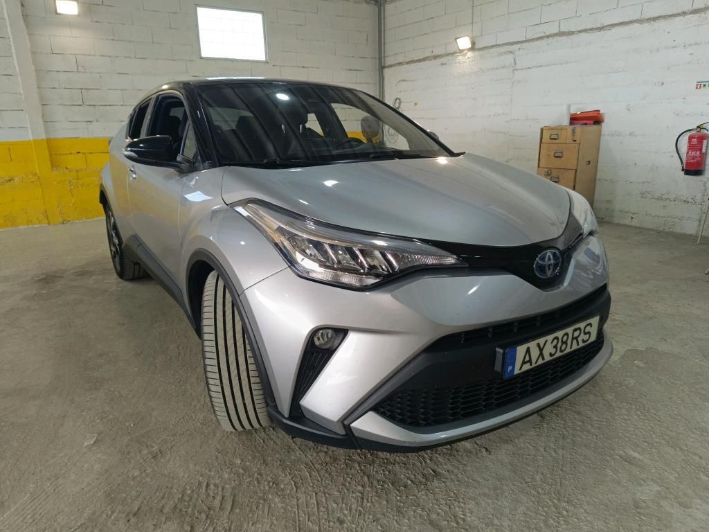 toyota-c-hr-2023-hibrido-a-gasolina-1798cc