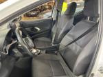 toyota-yaris-2023-hibrido-a-gasolina-1490cc