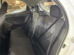 toyota-yaris-2023-hibrido-a-gasolina-1490cc