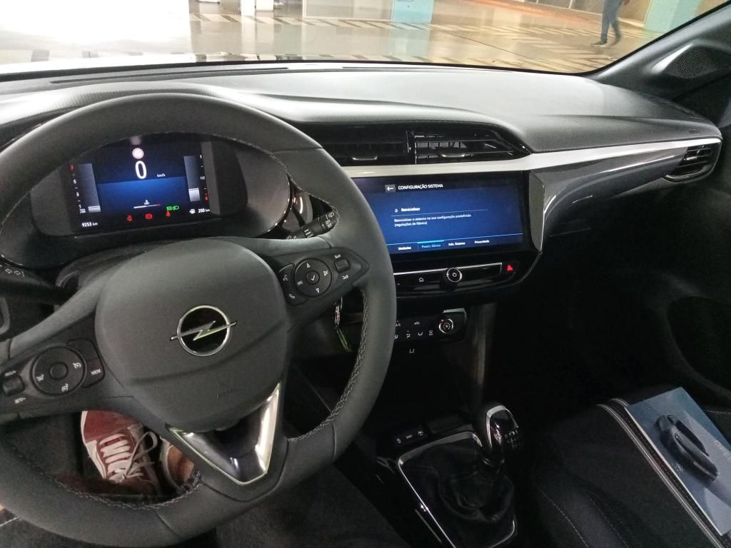 opel-corsa-2025-gasolina-1199cc