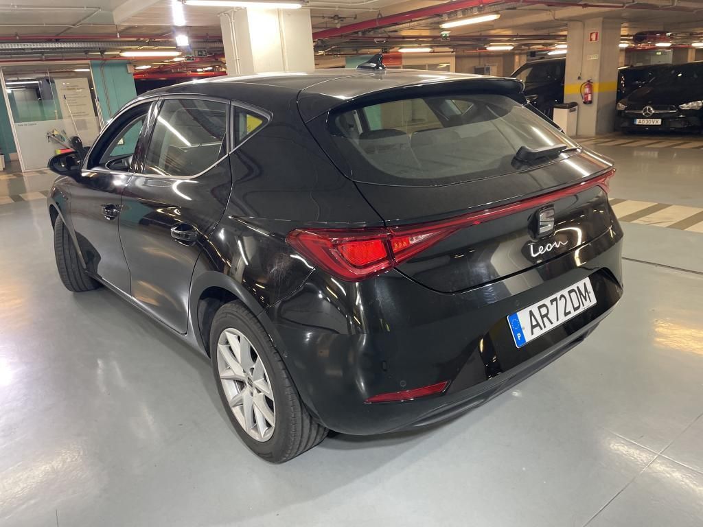 seat-leon-2022-gasolina-999cc