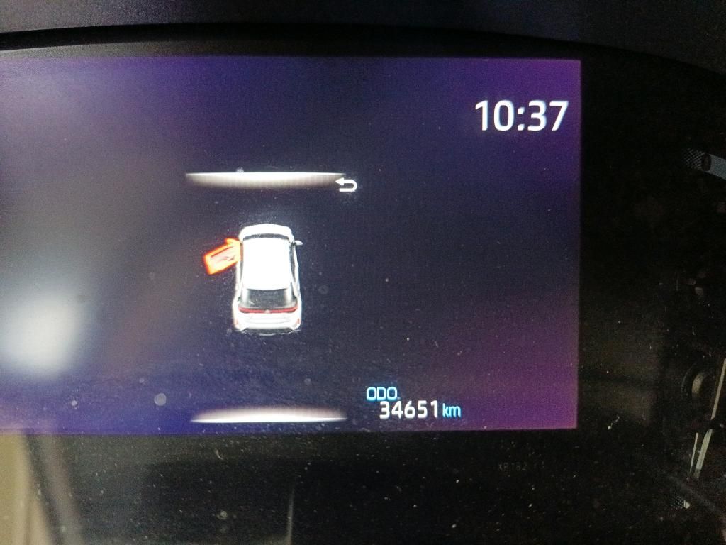 toyota-yaris-2022-hibrido-a-gasolina-1490cc