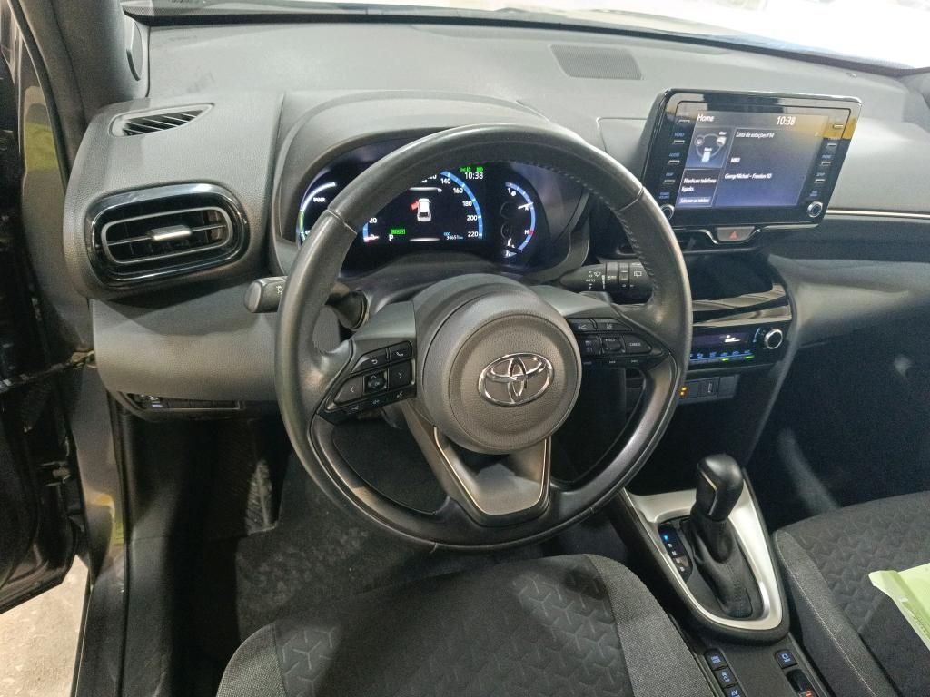 toyota-yaris-2022-hibrido-a-gasolina-1490cc