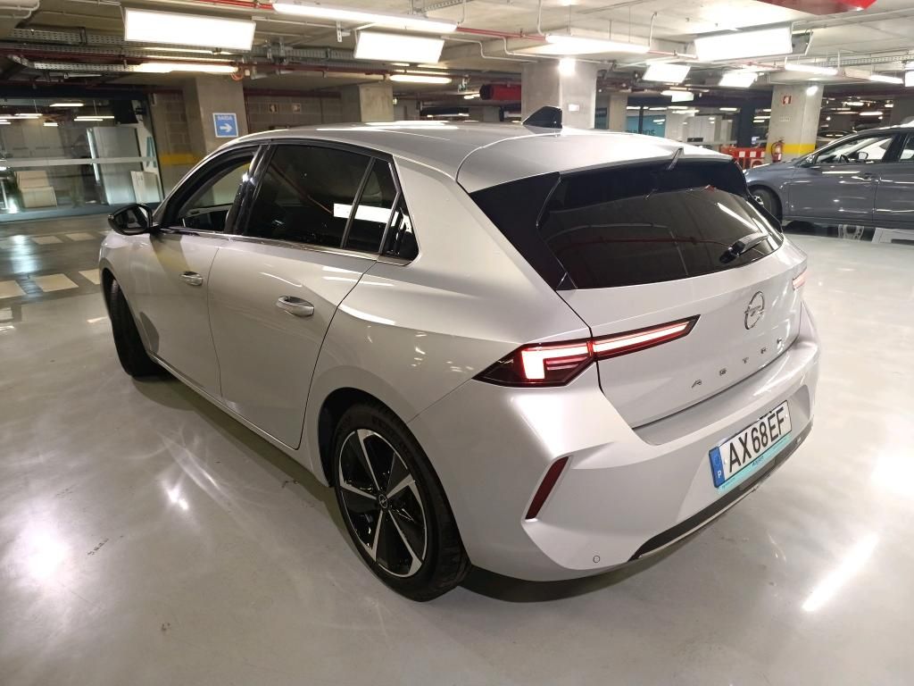 opel-astra-2023-diesel-1499cc