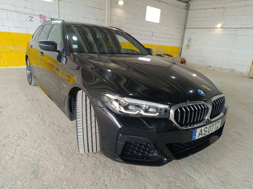 bmw-serie-5-2022-hibrido-a-gasolina-1998cc