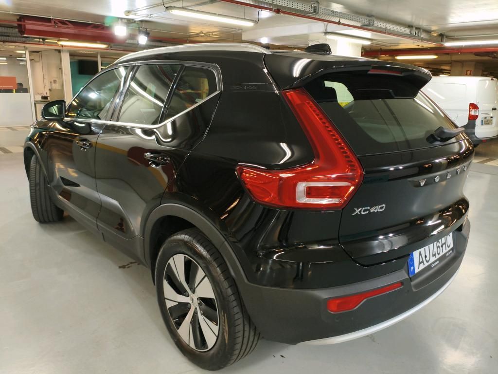 volvo-xc40-2022-hibrido-a-gasolina-1477cc