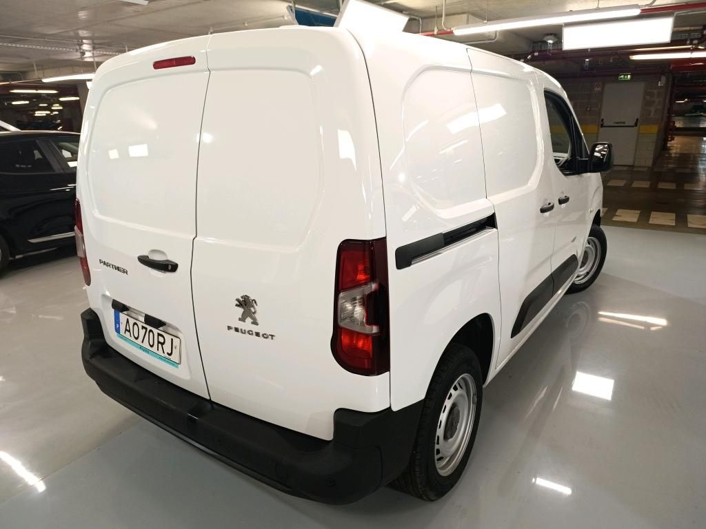 peugeot-partner-2022-diesel-1499cc
