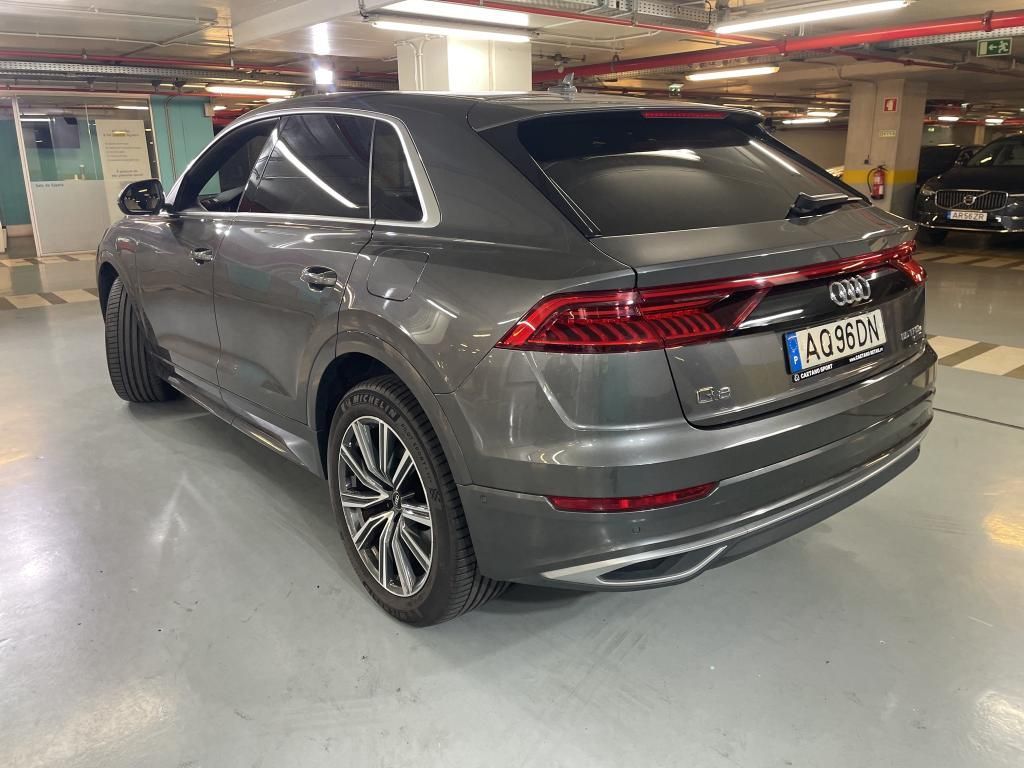 audi-q8-2022-hibrido-a-gasolina-2995cc