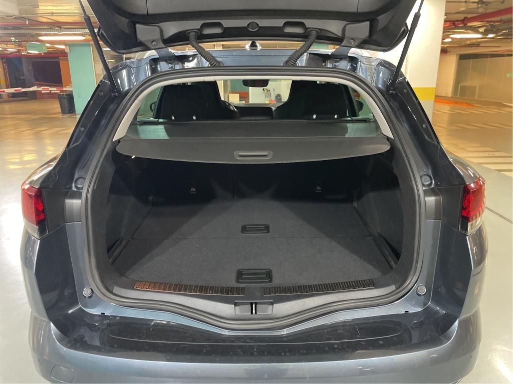 renault-megane-sport-tourer-2022-gasolina-1332cc