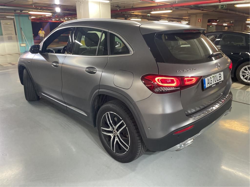 mercedes-benz-gla-2021-hibrido-a-gasolina-1332cc