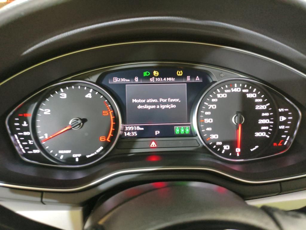 audi-a4-avant-2023-diesel-1968cc