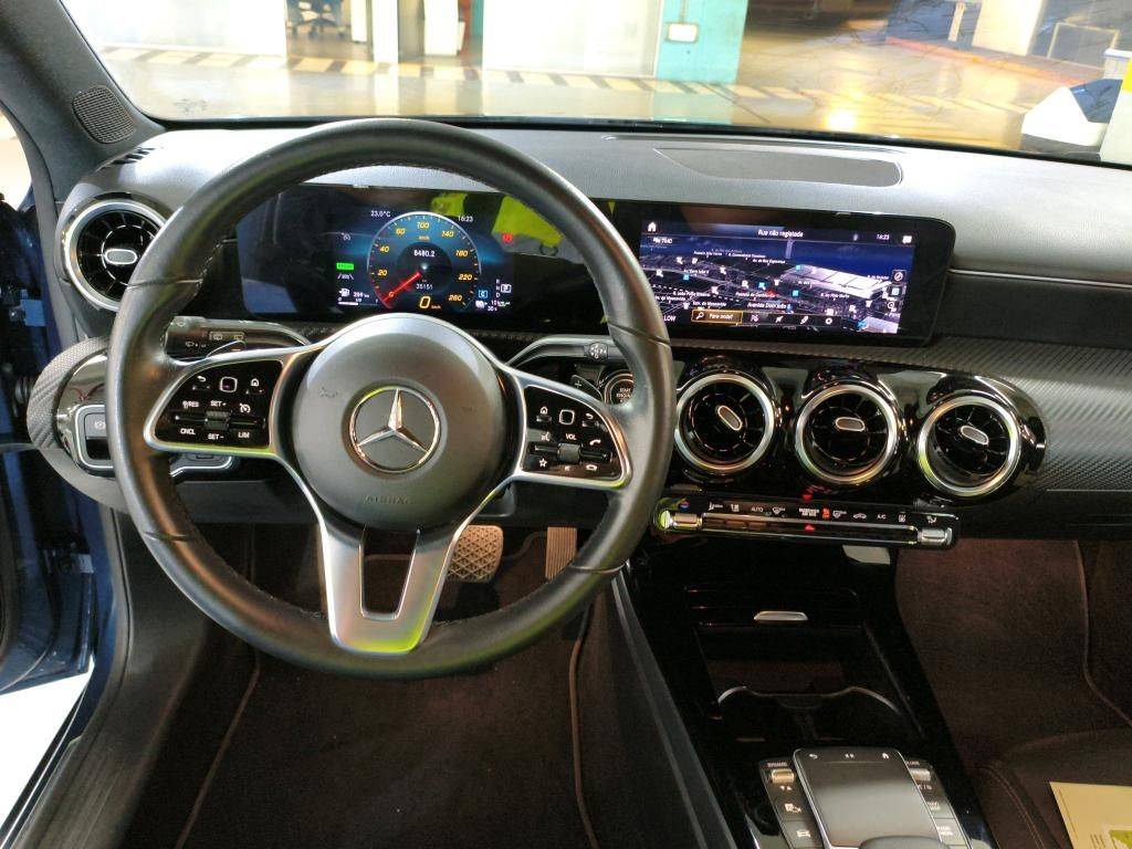 mercedes-benz-classe-a-2022-hibrido-a-gasolina-1332cc