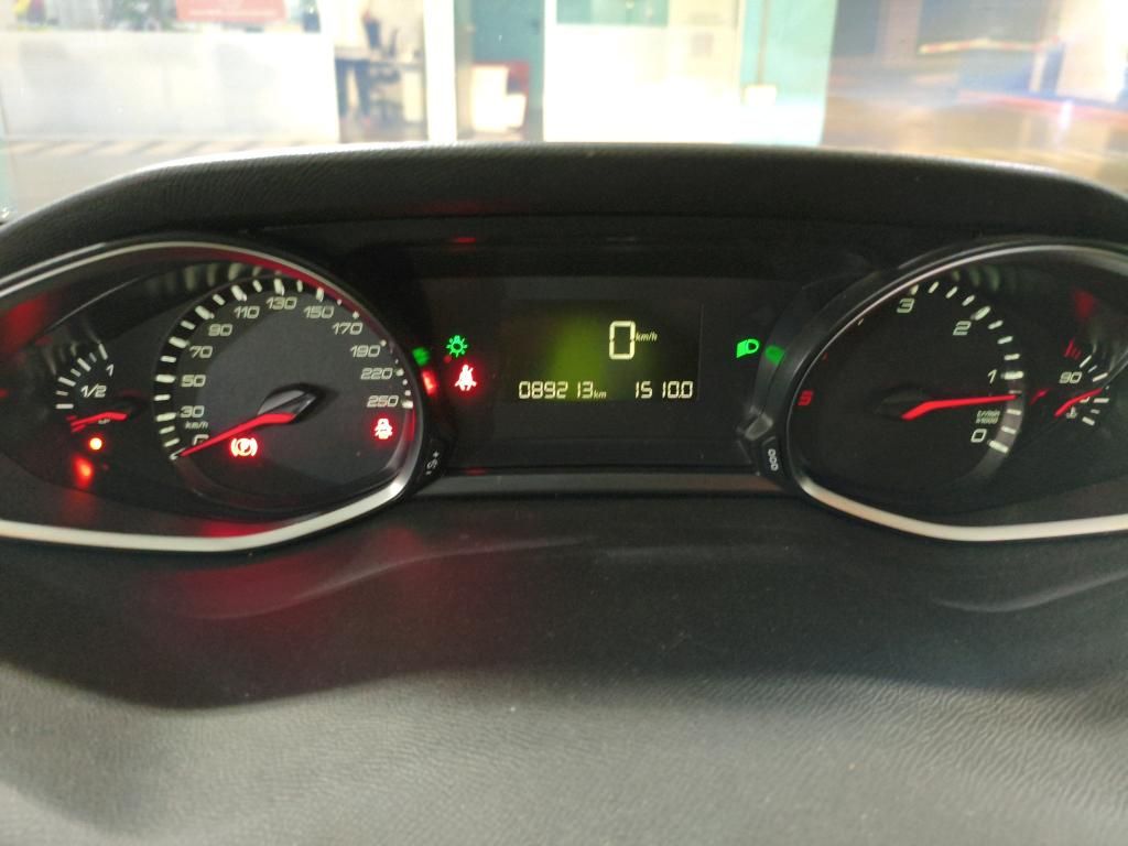 peugeot-308-2019-diesel-1499cc