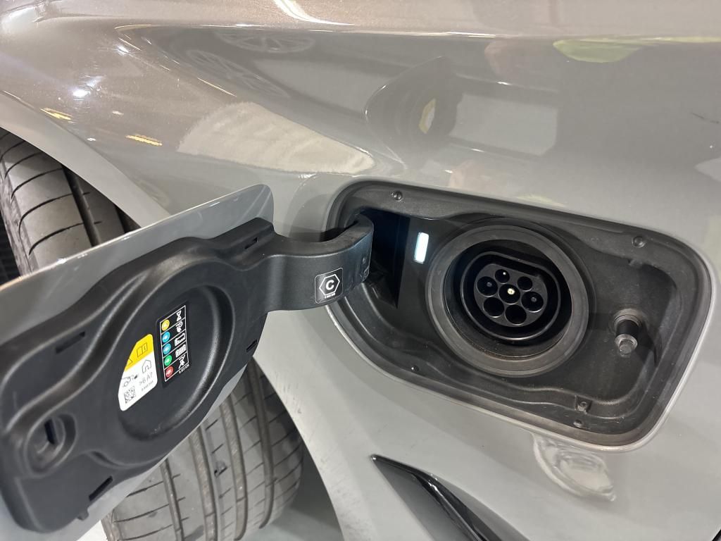bmw-serie-5-2022-hibrido-a-gasolina-1998cc