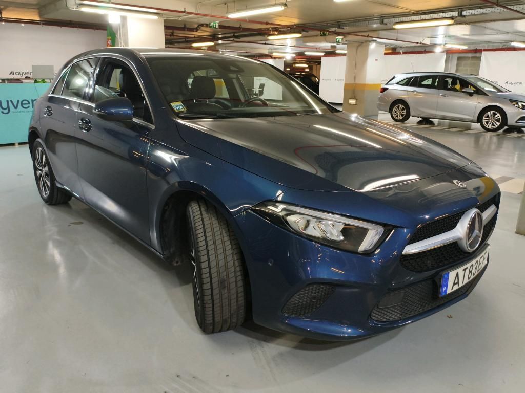 mercedes-benz-classe-a-2022-hibrido-a-gasolina-1332cc