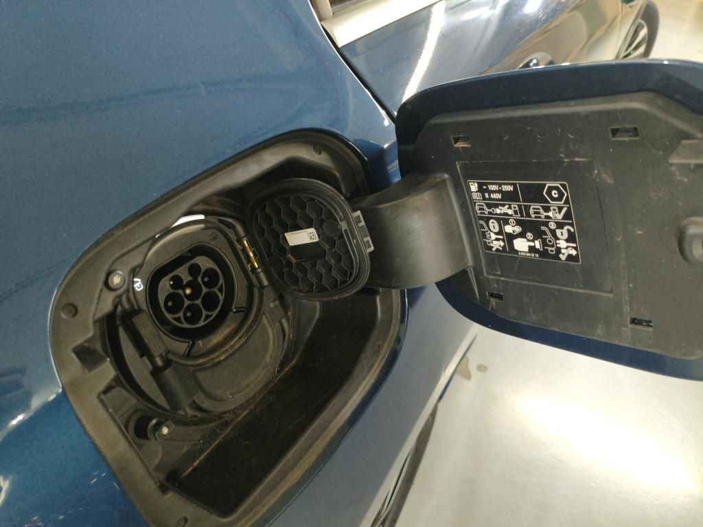 mercedes-benz-classe-a-2022-hibrido-a-gasolina-1332cc
