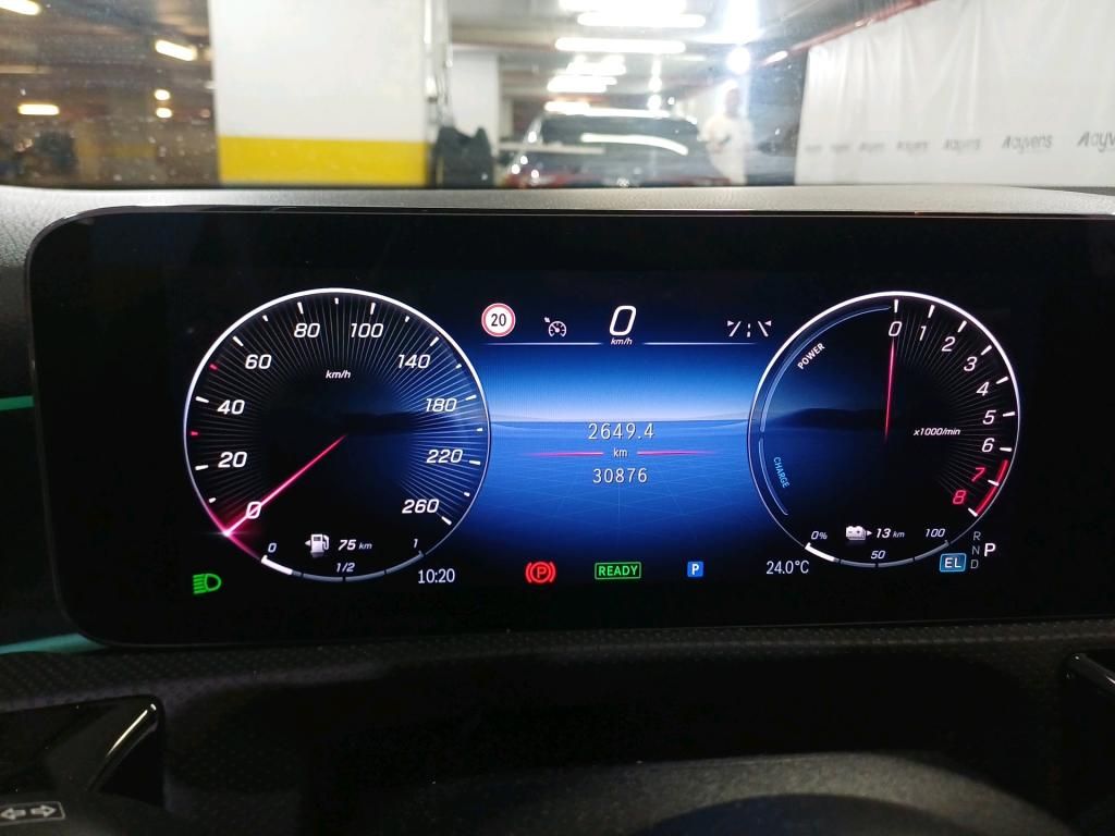 mercedes-benz-classe-a-2024-hibrido-a-gasolina-1332cc