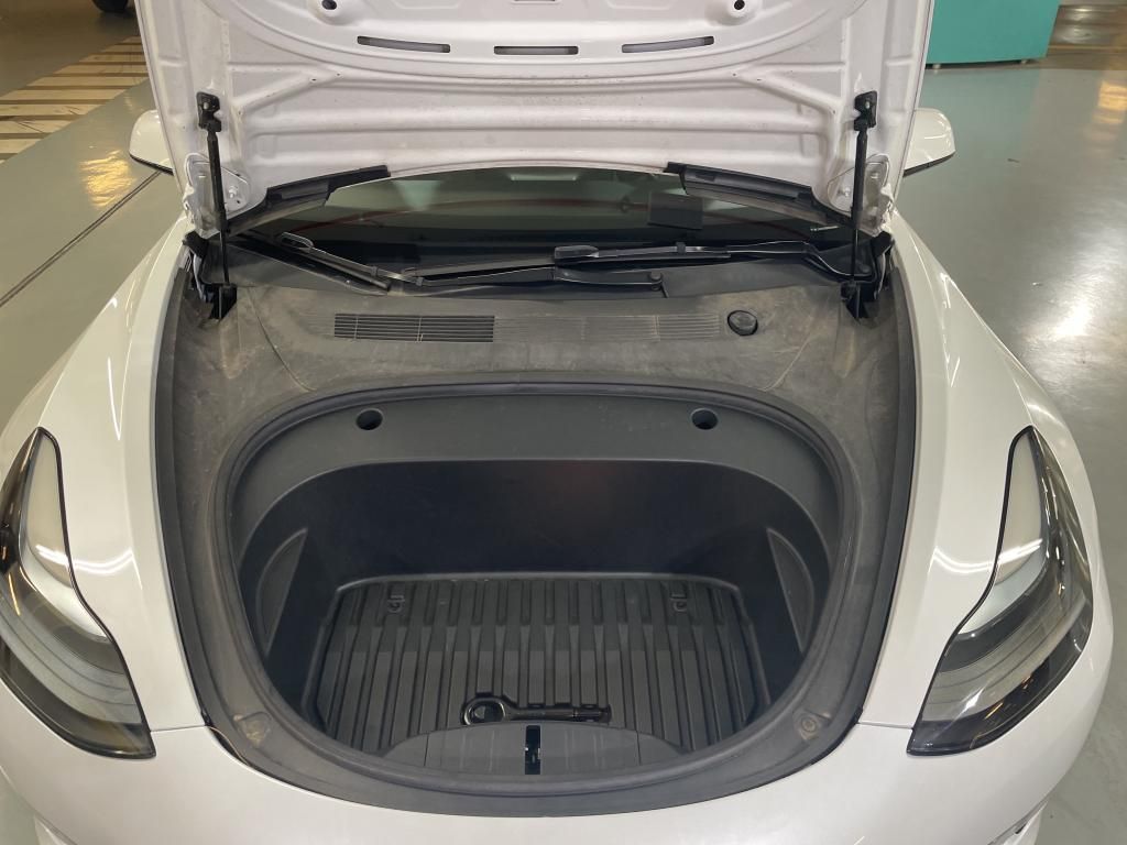 tesla-model-3-2022-eletrico-0cc