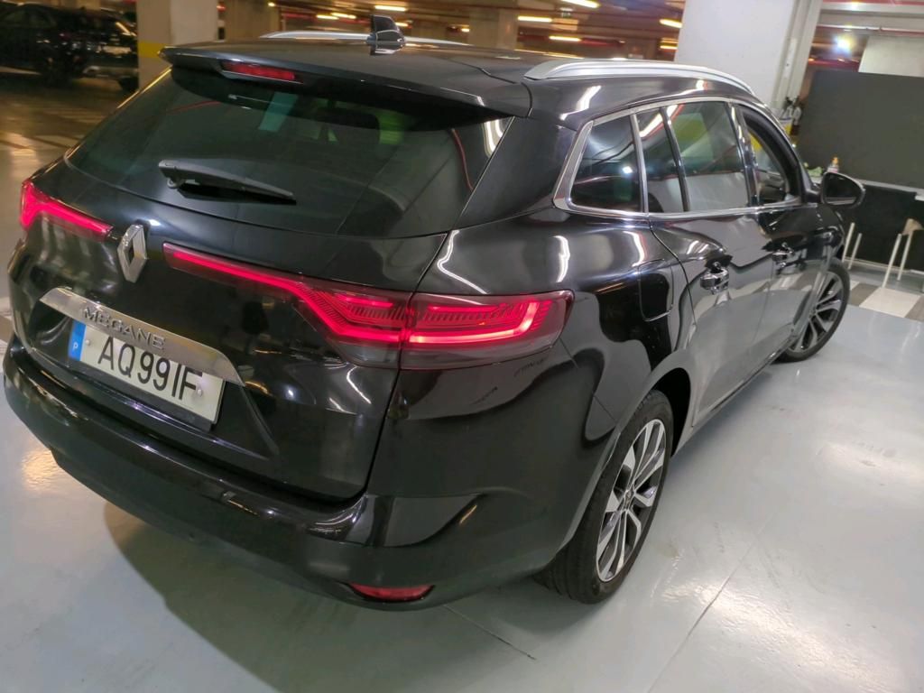 renault-megane-sport-tourer-2022-diesel-1461cc