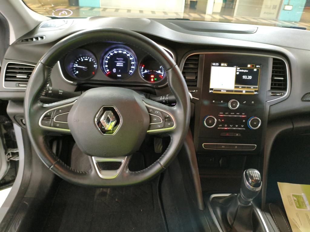 renault-megane-sport-tourer-2019-diesel-1461cc