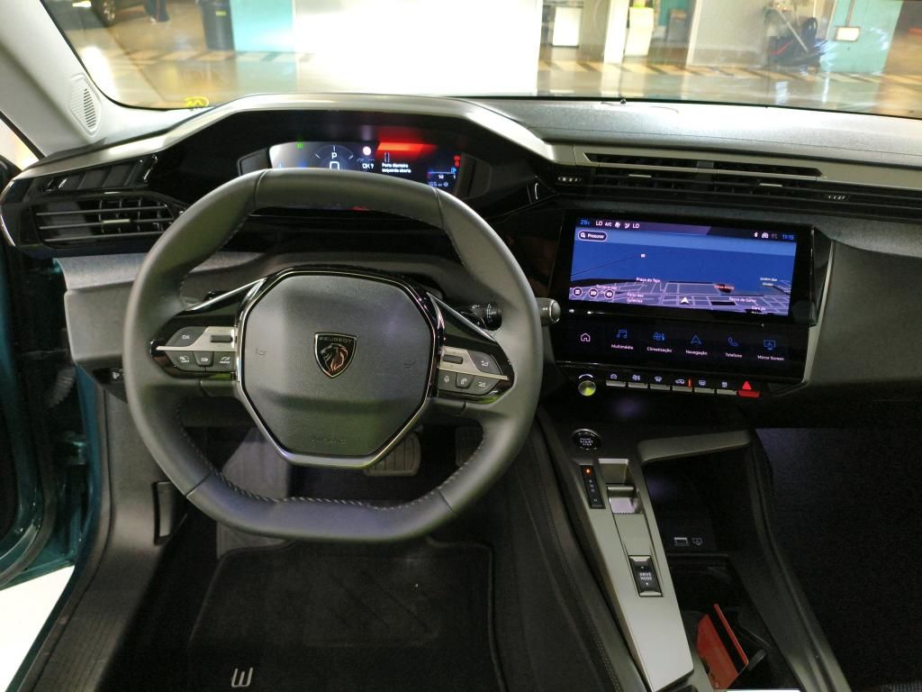 peugeot-308-sw-2023-diesel-1499cc