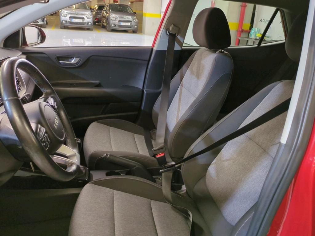 kia-stonic-2022-gasolina-998cc