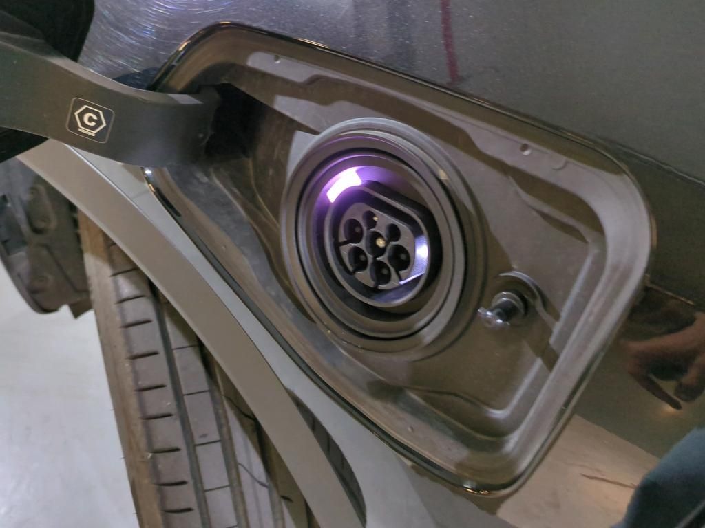bmw-x1-2024-hibrido-a-gasolina-1499cc