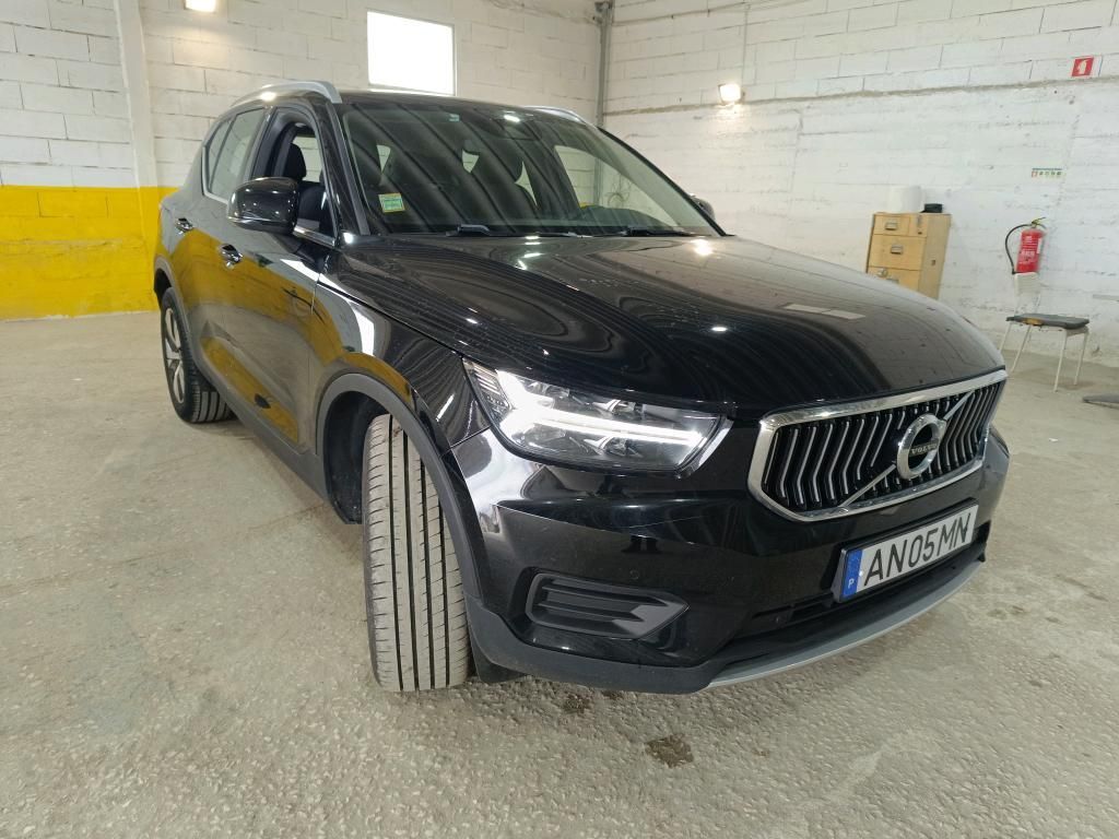 volvo-xc40-2022-hibrido-a-gasolina-1477cc